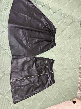 Женские кожаные юбки 2шт. размер XS-S (34-36)