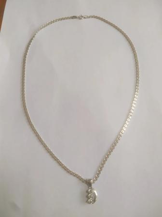 Продам серебряную цепочку