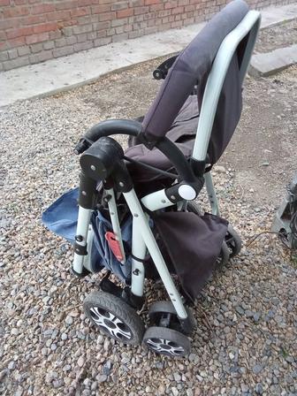 Продам детскую коляску