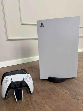 Продам Play Station 5
