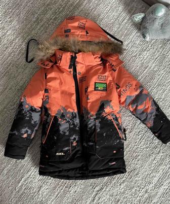 Зимняя куртка на мальчика