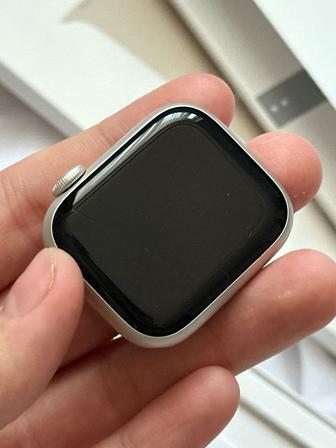 Apple Watch 8 Series, 41ММ, в новом бежевом(Aluminum Starlight) новые