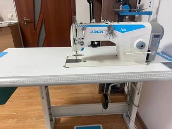 Продаю швейную машинку jakc A2B