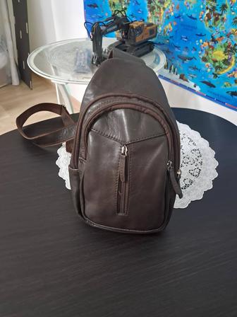 Барсетка из натуральной кожи