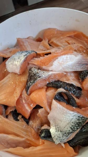 Продаю суп наборы сёмги и головы все свежее