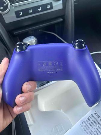 Джойстик Ps5 фиолетовый Как новый стоит Срочно продаю