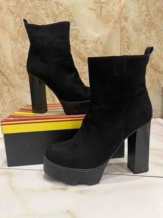 Продам ботильоны