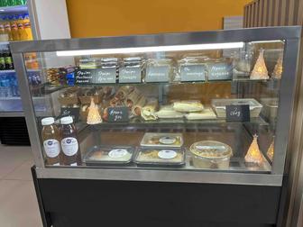 Холодильная витрина