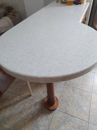 Продам кухню