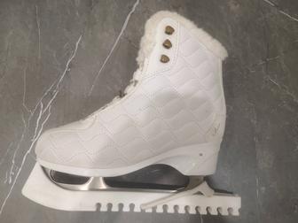 Продам женские коньки Nordway Vita