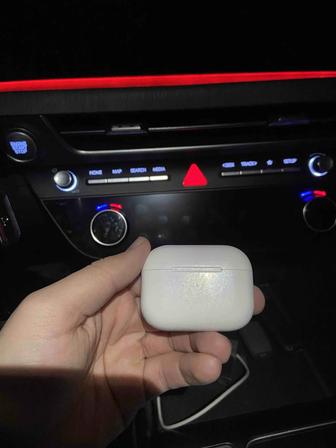 Футляр airpods pro