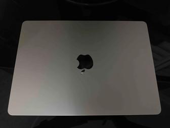 Продаю MacBook air 2022 M2 на 256GB