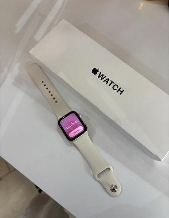 Apple Watch  (2-го поколения, GPS)