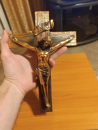Продам крест распятие Иисуса Христа