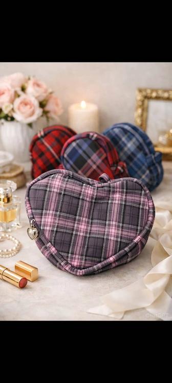 Сумки ручной работы в форме сердца