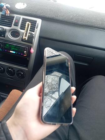 Сотовый телефон