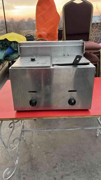 Фритюр газовый в хорошем состоянии