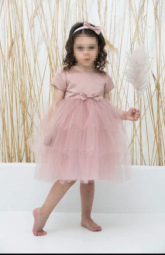 Продам праздничное платье и туфли на девочку