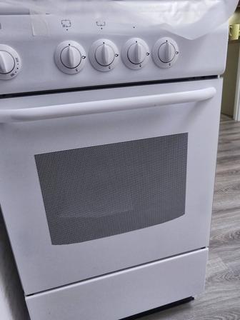 Продам новую газовую плиту