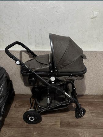 Продам б/у коляску в отличном состоянии пользовались месяц все работает