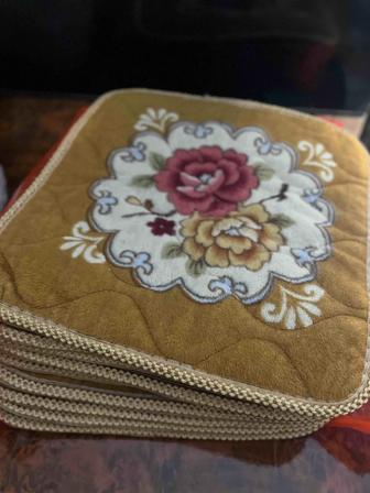 Сидушки для стульев