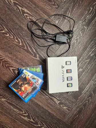 Продам игры, зарядку на PS Vita
