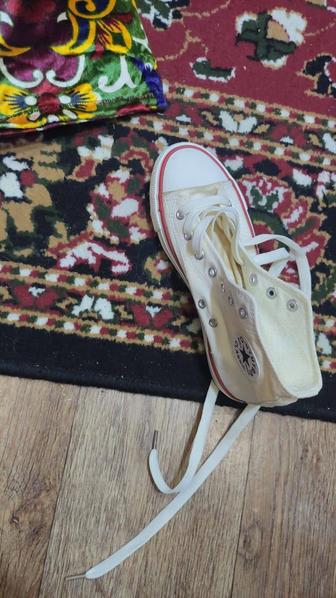 Продам кеды 37 размера