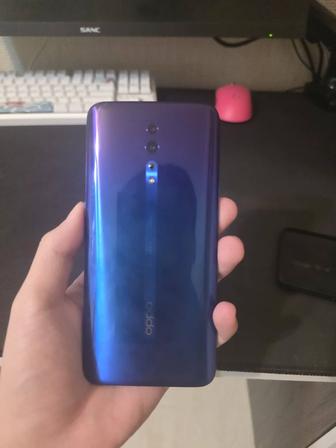 Продаю телефон oppo reno z