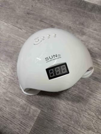 Продаю почти новую ЛампуSUN 5 Mirrore LED-UV 48 Вт