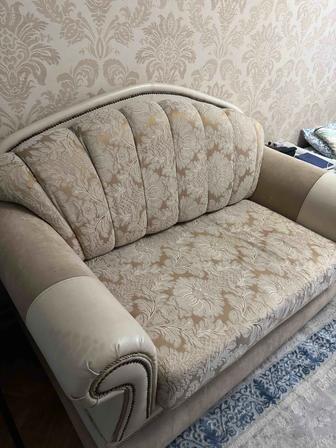 Диваны и кресла