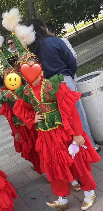 Продам казахский национальный костюм на девочку