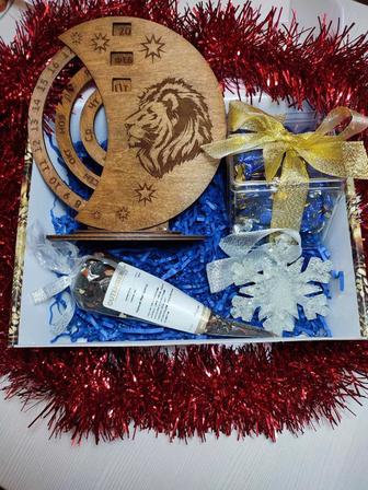 Подарки на Новый год,корпоративные подарки,новогодние подарки,боксы