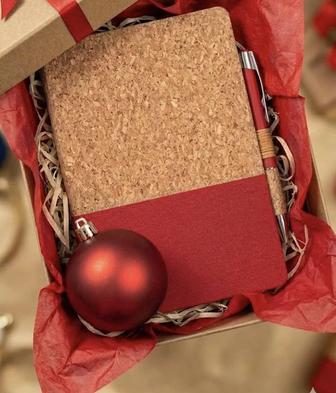 Подарки на Новый год,корпоративные подарки,новогодние подарки,боксы,подарок