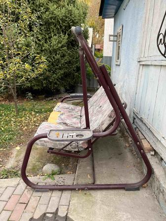 Садовые качели б/у