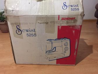 Продам швейную машинку