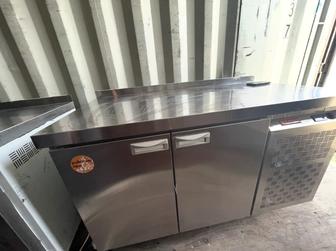 Продается холодильный стол HiCold SN 11/TN, двухдверный