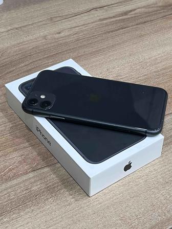 iPhone 11 черного цвета б/у