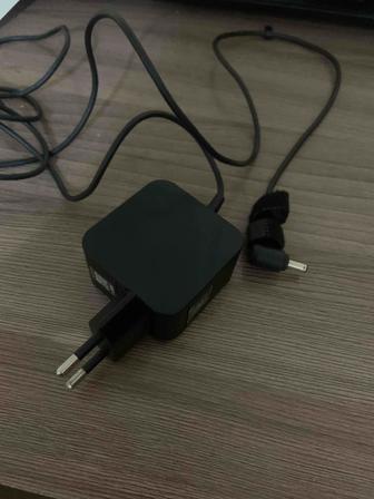 Зарядка или блок питания на ноутбук ASUS