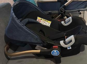 Продам детскую автокреслу