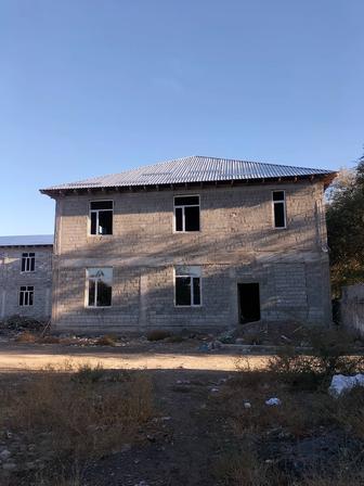 Заливаем фундамент и закрываем крыша цена договорная