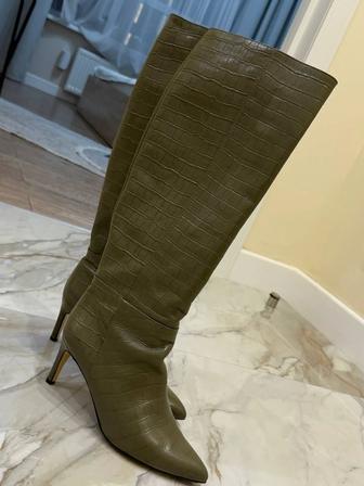 Демисезонные сапоги Perfect Pairs