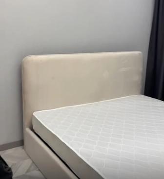 Продам матрас новый