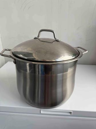 Продается кастрюля