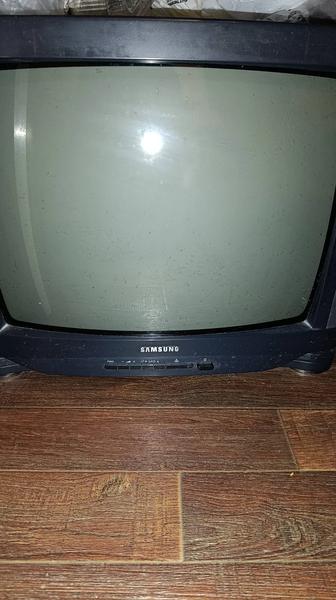 Отдам телевизор, самовывоз