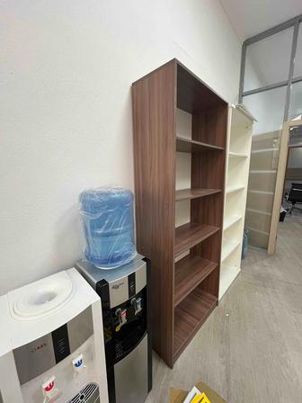 Продается офисные шкафы