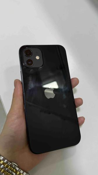 Продается айфон 12,128gb