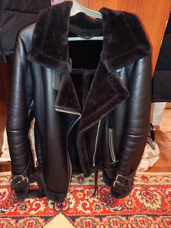 Продам дубленку женскую