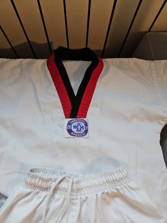 Комплект для таэквондо