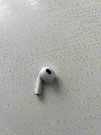 Левое ухо AirPods 3