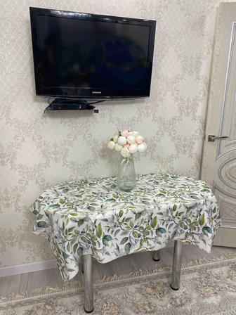 Продам стол для кухни